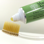 私はマイナスイオン歯ブラシで歯周病を治しました＜体験談＞