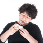 甘い物好きは口臭に注意！？糖と口臭・虫歯・歯周病の危ない関係