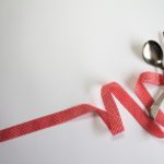 「食べ方」を変えるだけで虫歯を防げる！？pＨコントロールのススメ。